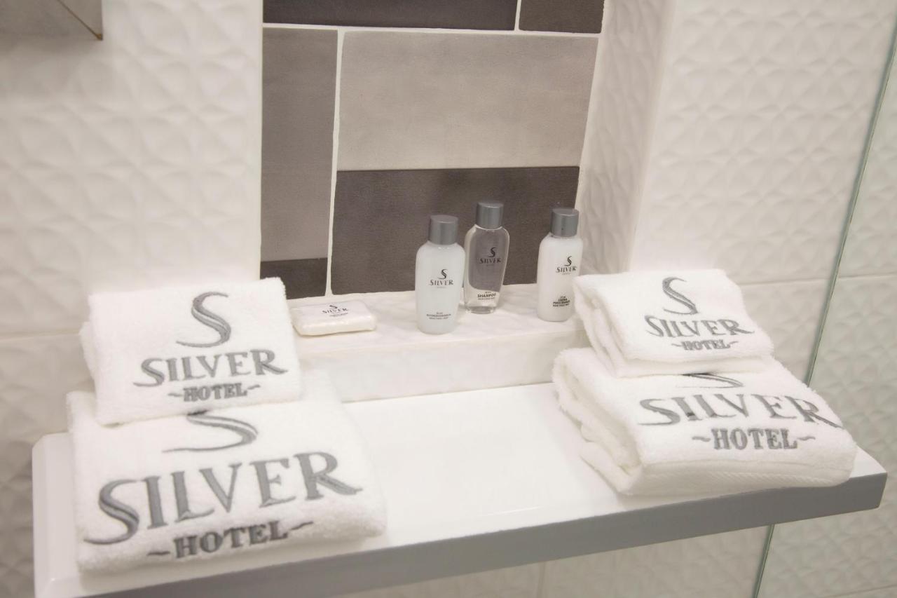 Hotel Silver Guarne Exterior photo